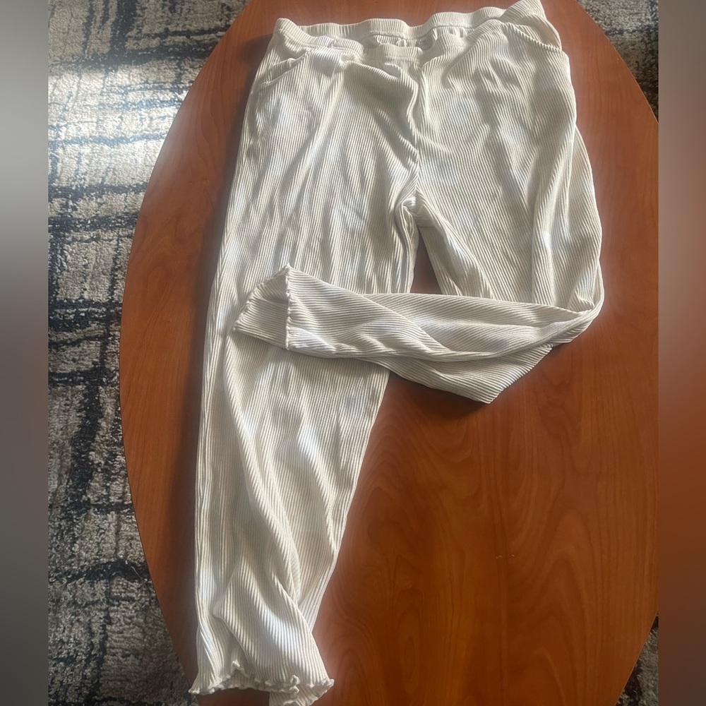 wonder nation Cream Ribbed Lounge Pants with Ruffle Hem